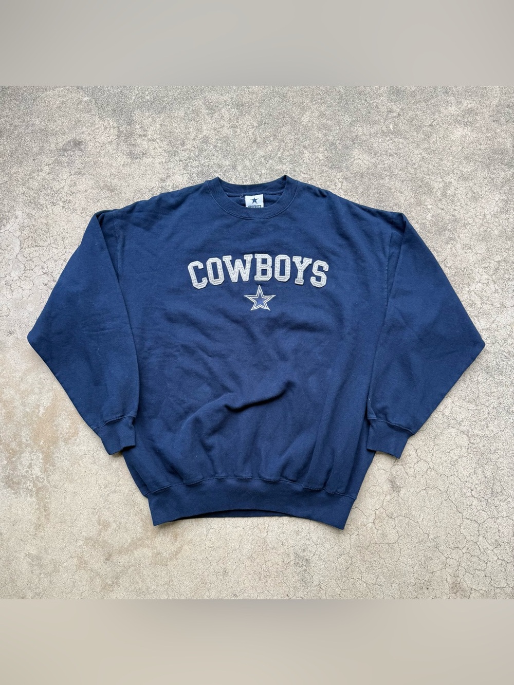 Vintage Dallas CowboysNFL Football Embroidered Crewneck Sweater
